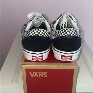Low Top Vans
